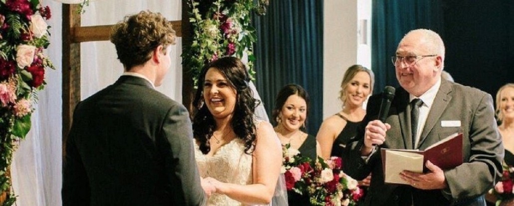 Chrissy and Andrew wrote their own wedding vows with Sydney Celebrant Michael Janz