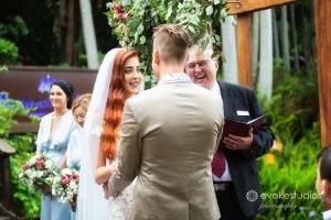 Marriage Celebrant Sydney Michael Janz with Tori & Wesley Rainforest Gardens