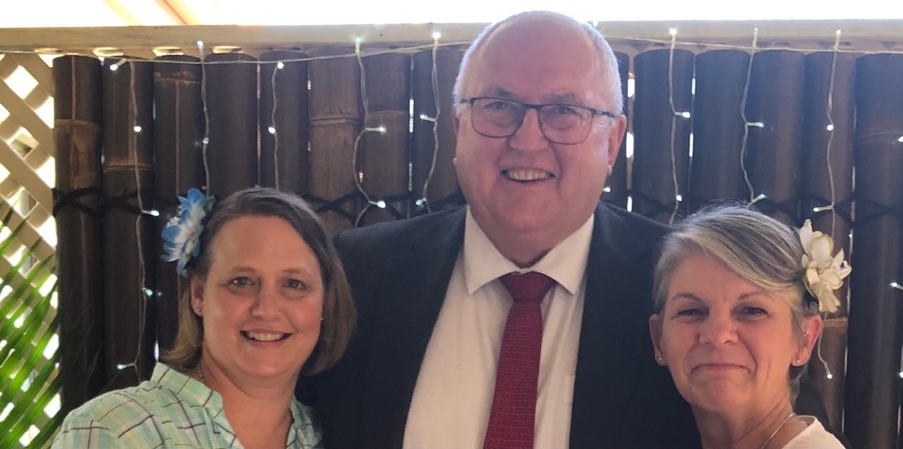 Sydney Marriage Celebrant Michael Janz with Tania and Felicity's Brisbane Wedding