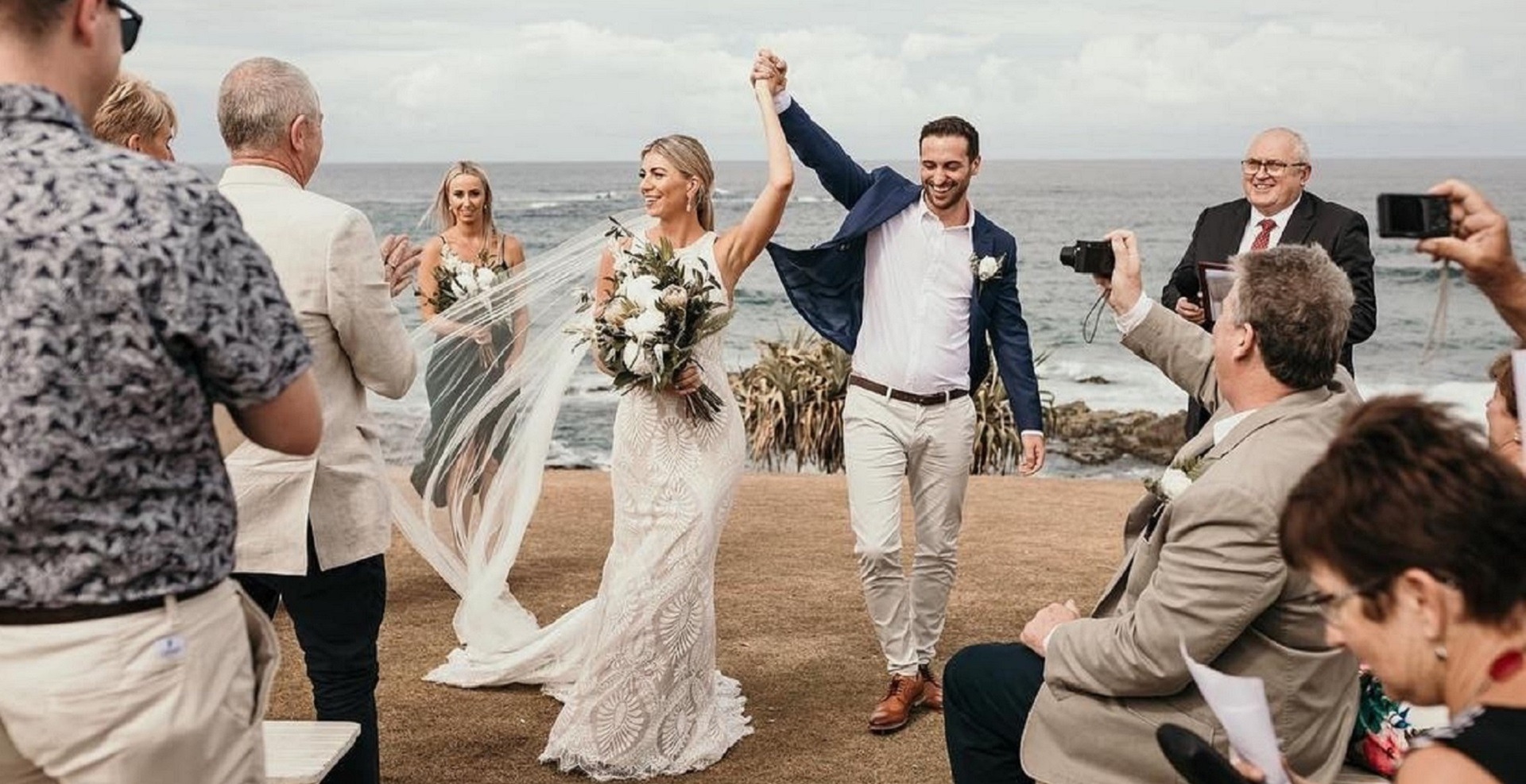 Pagan and Andrew's Beach Wedding with Sydney Marriage Celebrant Michael Janz