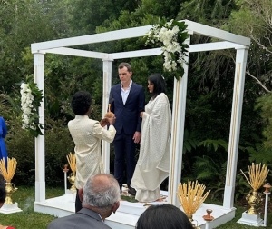 Lashini and Dylan Poruwa Ceremony Lisarow